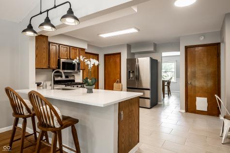 722 Fairway Drive Indianapolis IN 46260