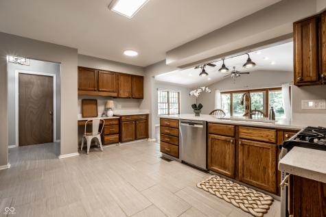 722 Fairway Drive Indianapolis IN 46260