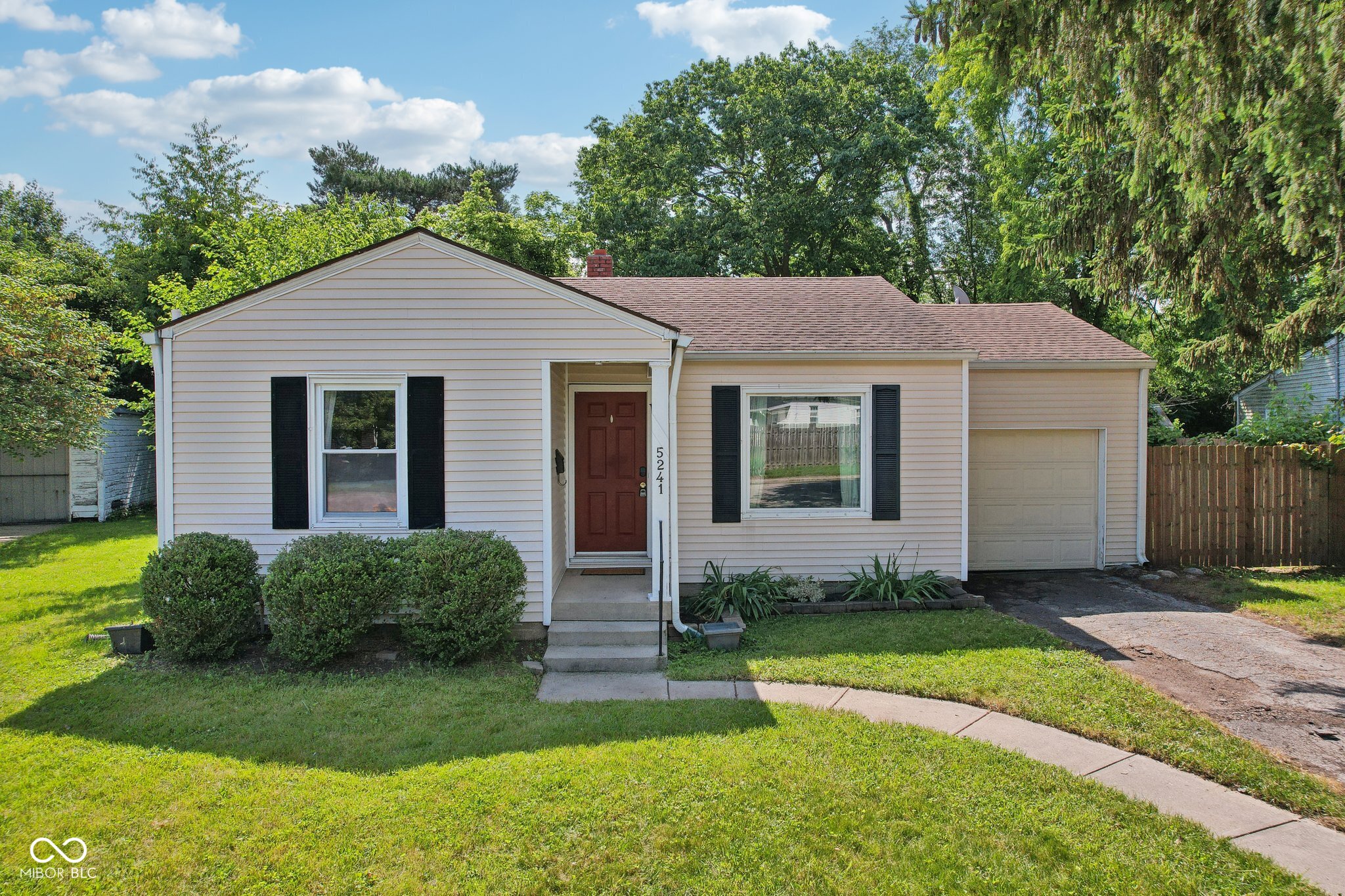 5241 Evanston Avenue Indianapolis IN 46220