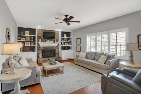 351 Mounds Court Carmel IN 46032