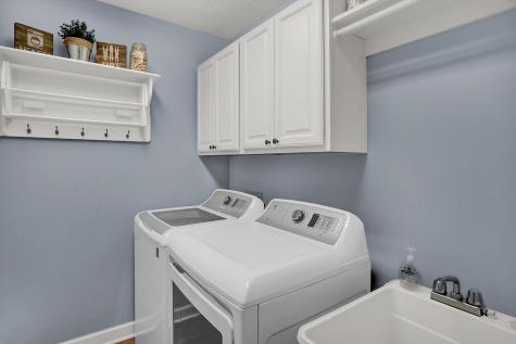 351 Mounds Court Carmel IN 46032