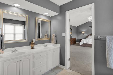 351 Mounds Court Carmel IN 46032