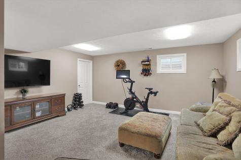 351 Mounds Court Carmel IN 46032