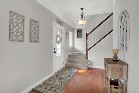 351 Mounds Court Carmel IN 46032