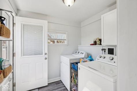 554 N Oakland Avenue Indianapolis IN 46201