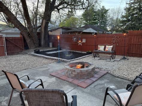554 N Oakland Avenue Indianapolis IN 46201