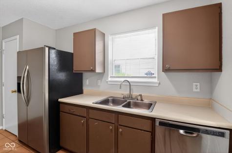 3413 W 52nd Street Indianapolis IN 46228