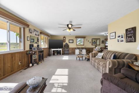 8016 N State Road 29 Frankfort IN 46041