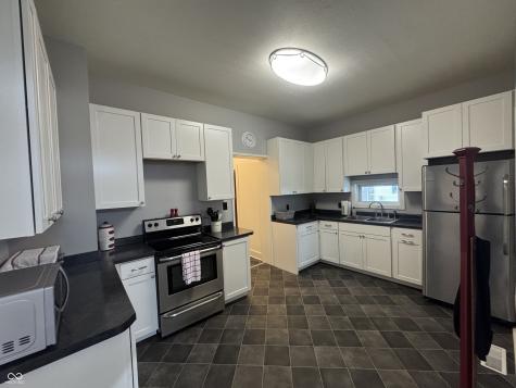 102 N Meridian Street Roachdale IN 46172