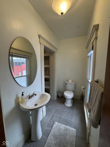 102 N Meridian Street Roachdale IN 46172
