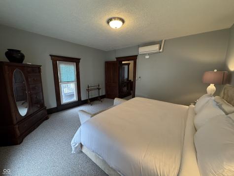 102 N Meridian Street Roachdale IN 46172