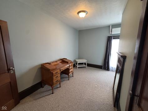 102 N Meridian Street Roachdale IN 46172