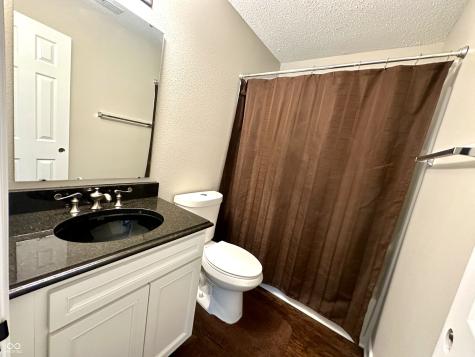 10671 Pleasant View Lane Fishers IN 46038