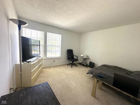 10671 Pleasant View Lane Fishers IN 46038