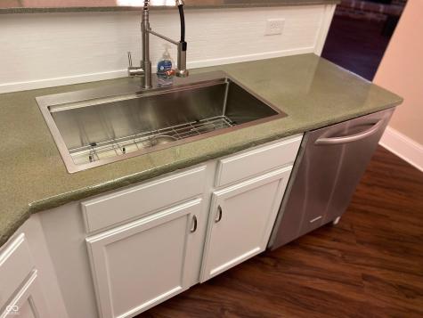 10671 Pleasant View Lane Fishers IN 46038