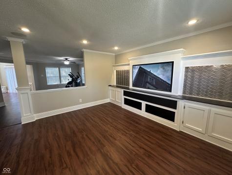 10671 Pleasant View Lane Fishers IN 46038