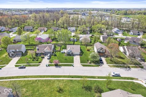 47 Thornburg Parkway Brownsburg IN 46112