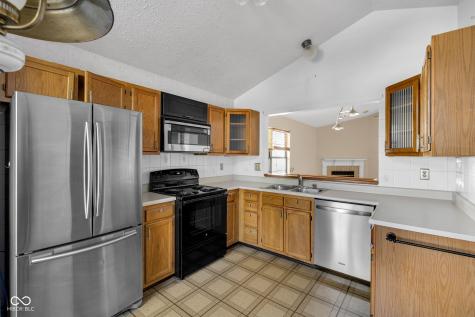 1941 Harcourt Springs Terrace Indianapolis IN 46260