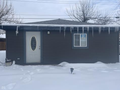 1918 Elm Street Columbus IN 47201