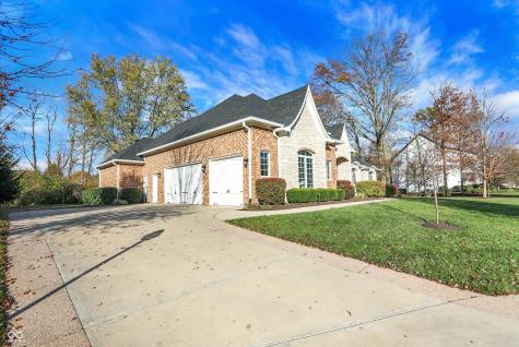7116 Blue Mesa Place Indianapolis IN 46259