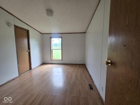 11349 S Singhurst Street Terre Haute IN 47802