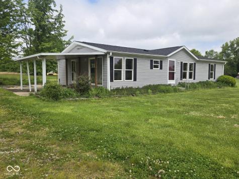 11349 S Singhurst Street Terre Haute IN 47802