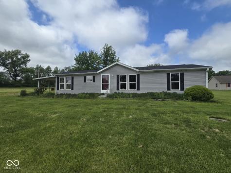 11349 S Singhurst Street Terre Haute IN 47802
