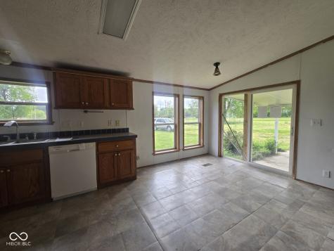 11349 S Singhurst Street Terre Haute IN 47802