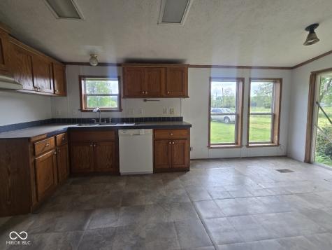 11349 S Singhurst Street Terre Haute IN 47802