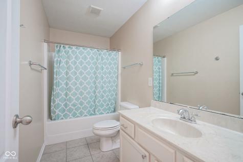 14903 Stable Stone Terrace Fishers IN 46040