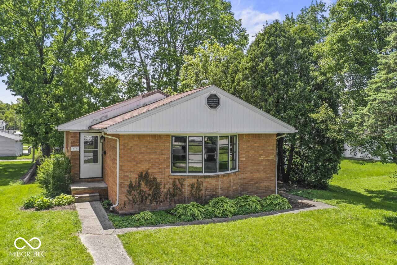 219 W Taylor Street Pendleton IN 46064