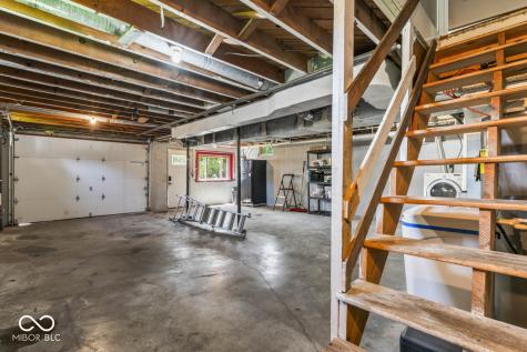 219 W Taylor Street Pendleton IN 46064