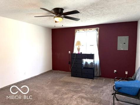 708 N Main Street Linden IN 47955