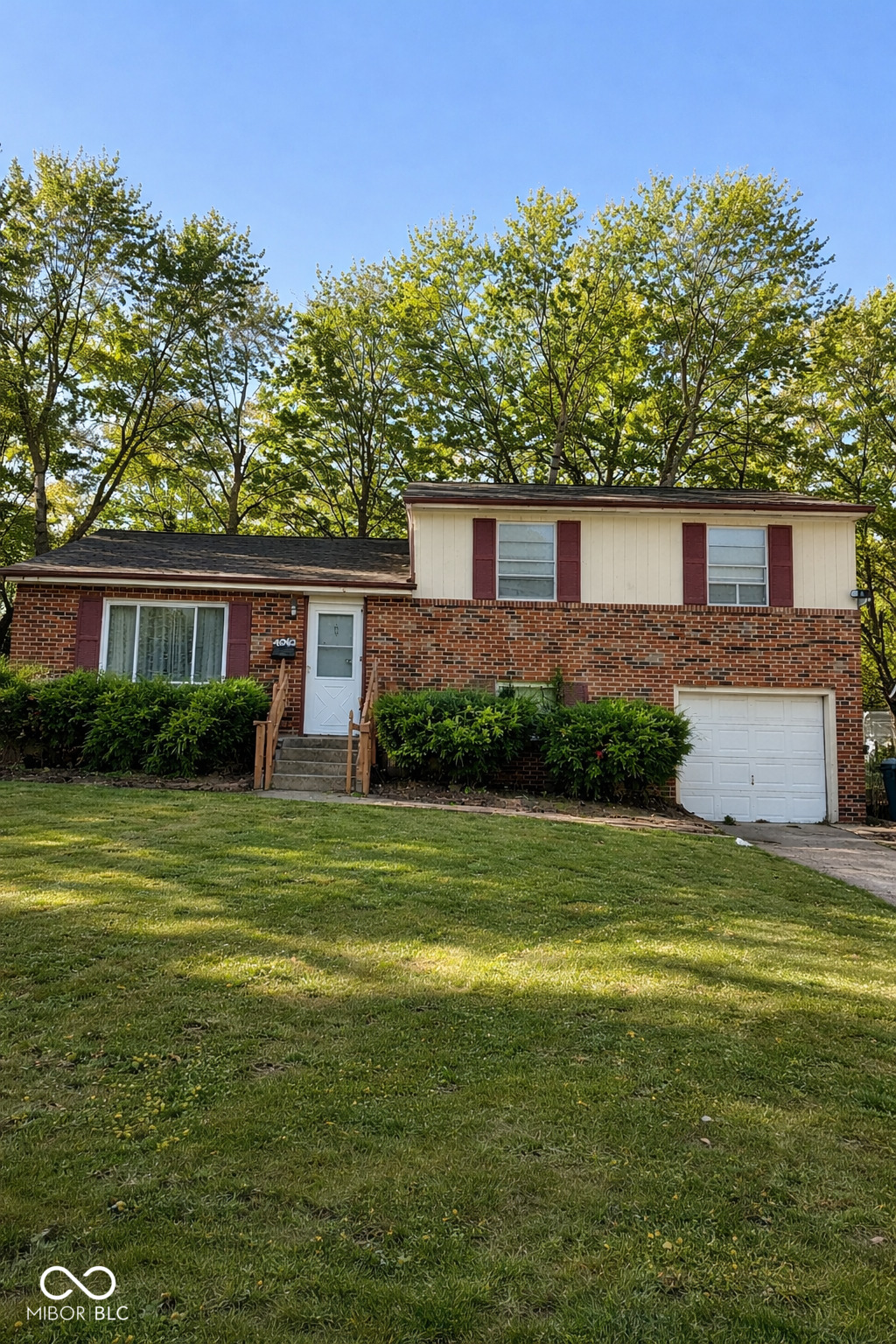4062 N Webster Avenue Indianapolis IN 46226