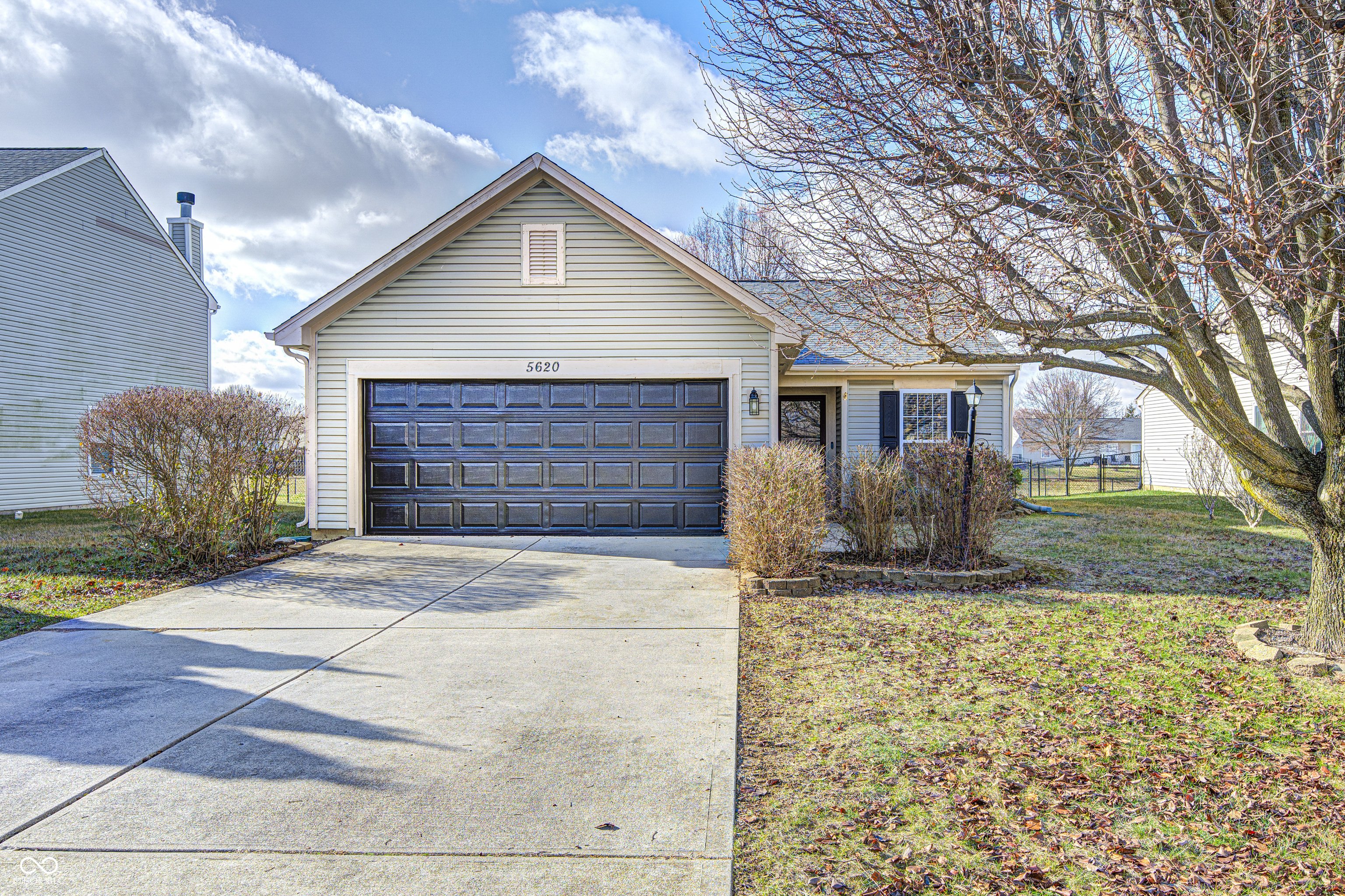 5620 Thompson Park Boulevard Indianapolis IN 46237