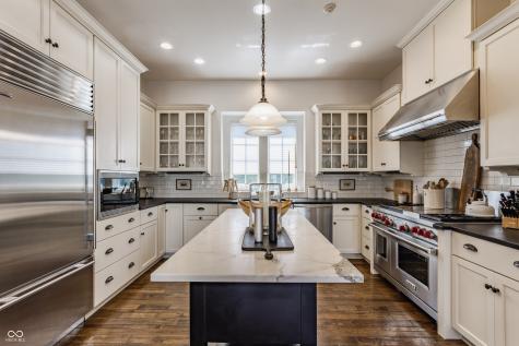 12934 Treaty Line Street Carmel IN 46032