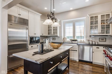 12934 Treaty Line Street Carmel IN 46032