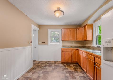516 E 7th Street Seymour IN 47274