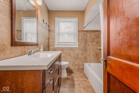 516 E 7th Street Seymour IN 47274