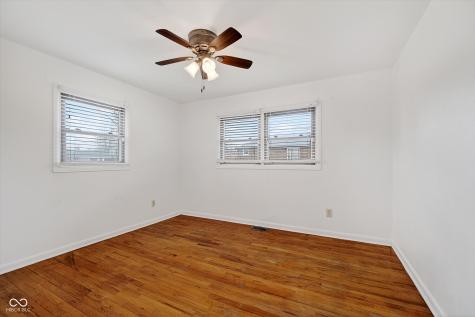 1008 Malibu Drive Anderson IN 46016