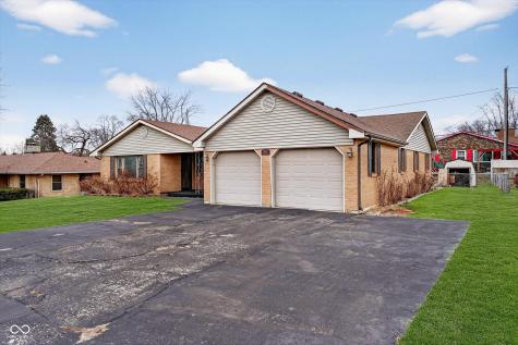 1008 Malibu Drive Anderson IN 46016