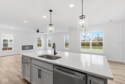9122 Ambassador Street Mccordsville IN 46055