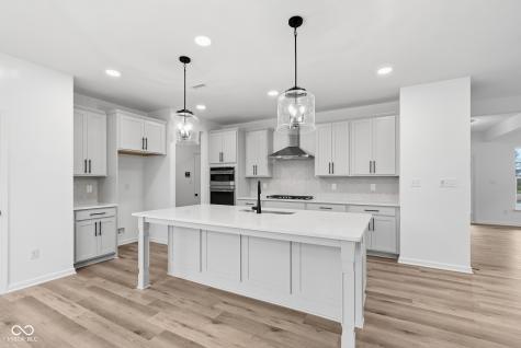 9122 Ambassador Street Mccordsville IN 46055
