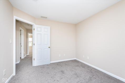 10302 Golden Drive Noblesville IN 46060