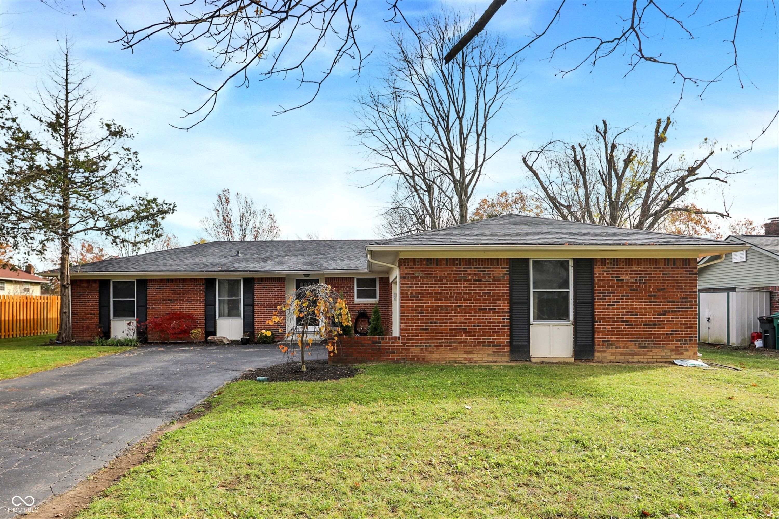 8037 Delbrook Drive Indianapolis IN 46260