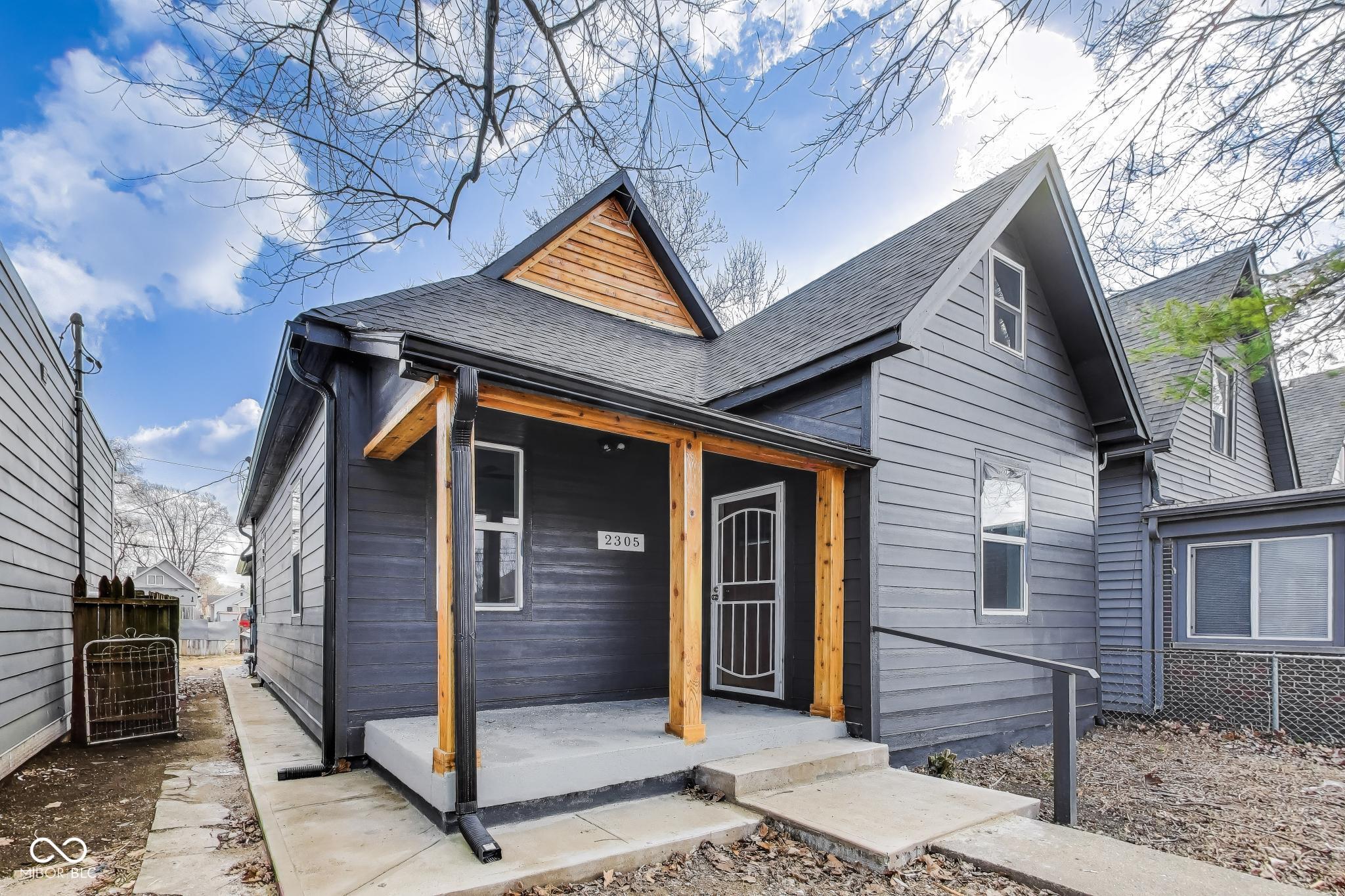 2305 S Meridian Street Indianapolis IN 46225