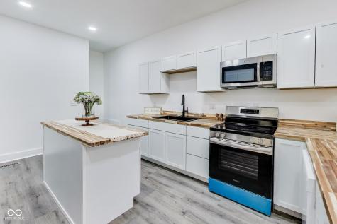 2305 S Meridian Street Indianapolis IN 46225