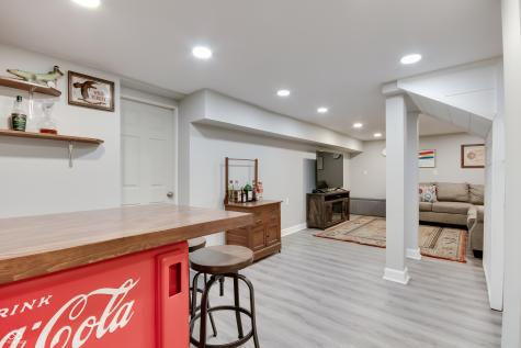 2125 S Garfield Drive Indianapolis IN 46203