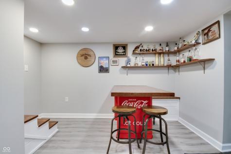 2125 S Garfield Drive Indianapolis IN 46203
