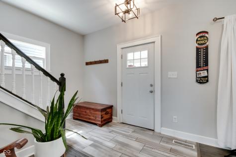 2125 S Garfield Drive Indianapolis IN 46203